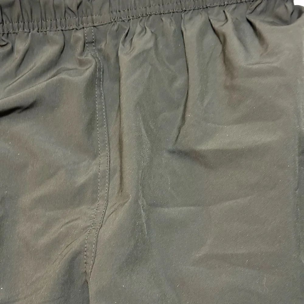 Leg3nd Green Draw string shorts large - Picture 7 of 8